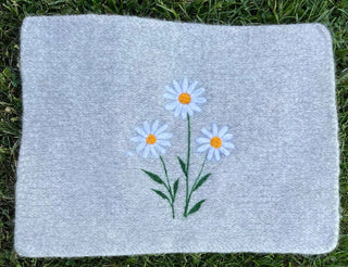 Lær å nålefilte på sitteunderlag (2D) - prestekrage