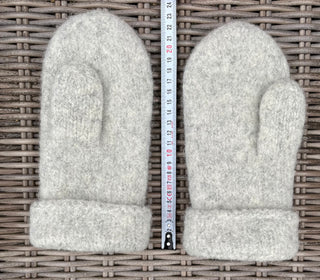 Ullnåla figur Votter Dompap