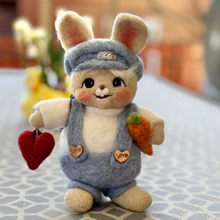 Wool needle figure Bastian