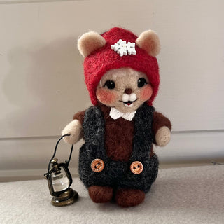 Ullnåla figur - Truls med lykta